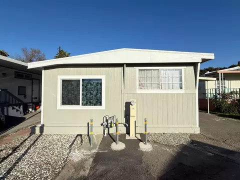 2855 Senter Rd 84, San Jose, CA 95111