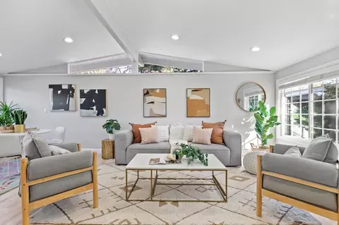 1137 Candlewood Ct, Sunnyvale, CA 94089