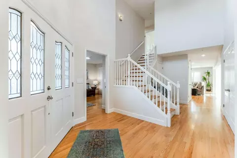 Entry Way - 735 Sleeper Ave, Mountain View, CA 94040 photo 2 of 3