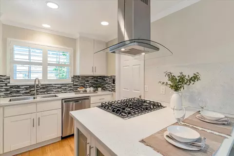 Kitchen - 789 Penitencia St, Milpitas, CA 95035 photo 1 of 6