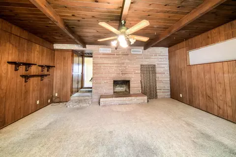 Living - 503 Chabot Ave, Modesto, CA 95354 photo 10 of 10