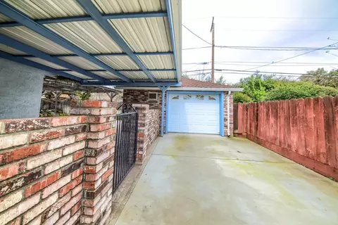 Exterior - 503 Chabot Ave, Modesto, CA 95354 photo 17 of 22