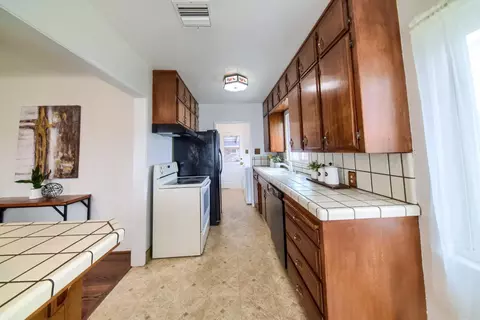 Kitchen - 503 Chabot Ave, Modesto, CA 95354 photo 2 of 5