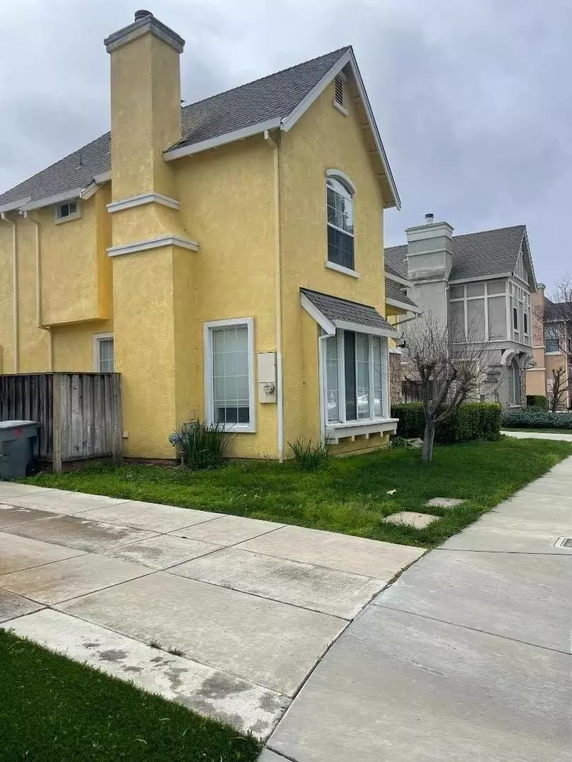 20 Canterbury Pl, Gilroy, CA 95020 4 Photos Movoto