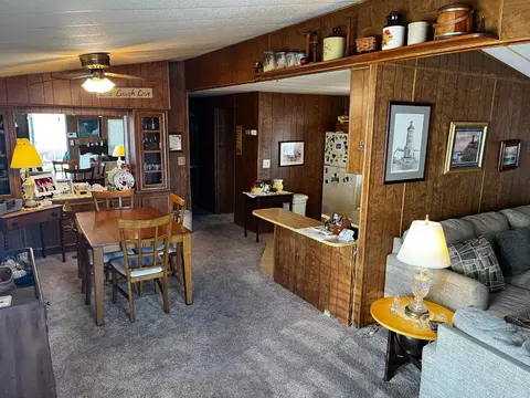 255 E Bolivar St 224, Salinas, CA 93906 photo 4