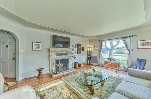 216 N San Miguel Ave, Salinas, CA 93901 photo 5