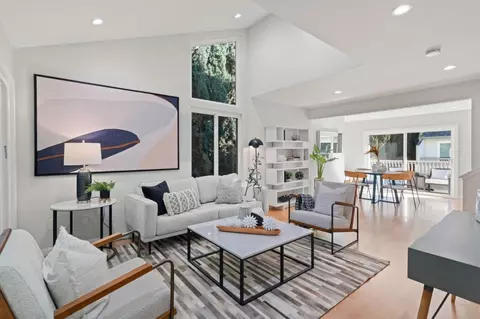 688 S Garland Ter, Sunnyvale, CA 94086