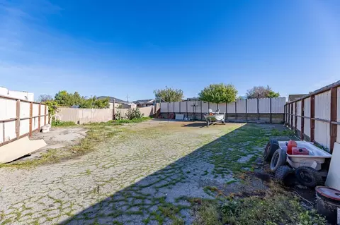 1015 Connely St, Salinas, CA 93905 photo 21