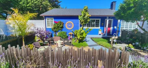 133 John St, Monterey, CA 93940 photo 1