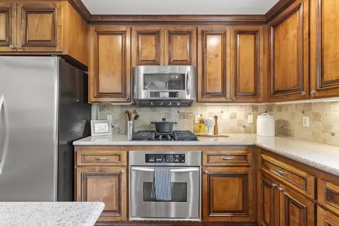 Kitchen - 737 Paradiso Ct, Soquel, CA 95073 photo 6 of 7