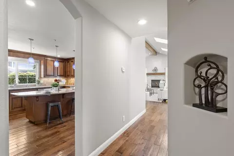 Entry Way - 737 Paradiso Ct, Soquel, CA 95073 photo 2 of 3