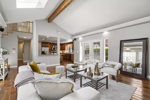 Living - 737 Paradiso Ct, Soquel, CA 95073 photo 5 of 8