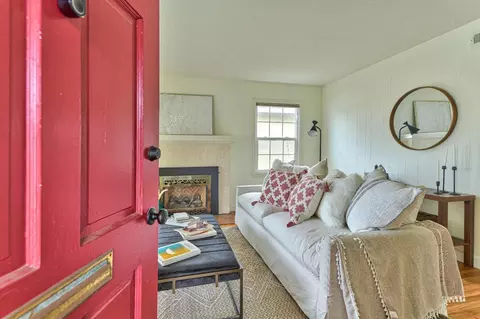 85 San Clemente Ave, Salinas, CA 93901 photo 3
