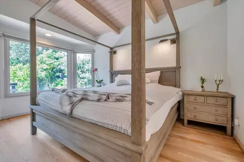 Bedroom - 445 Los Altos Dr, Aptos, CA 95003 photo 2 of 3