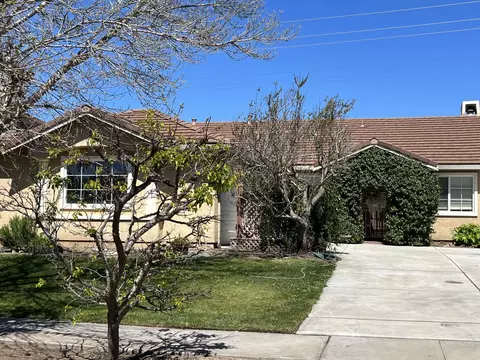 961 Terraza St, Soledad, CA 93960 photo 4