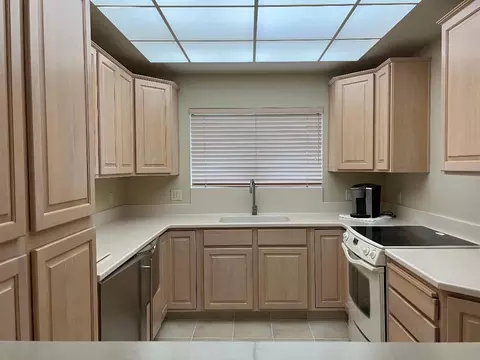 505 W St 3, Salinas, CA 93901 photo 5