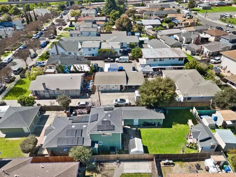 View/Area - 562 Simon St, Hayward, CA 94541 photo 2 of 3