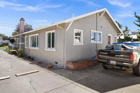 Exterior - 562 Simon St, Hayward, CA 94541 photo 5 of 11