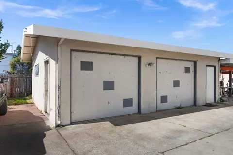 Exterior - 562 Simon St, Hayward, CA 94541 photo 4 of 11
