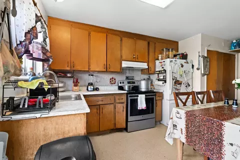 Kitchen - 562 Simon St, Hayward, CA 94541 photo 4 of 4