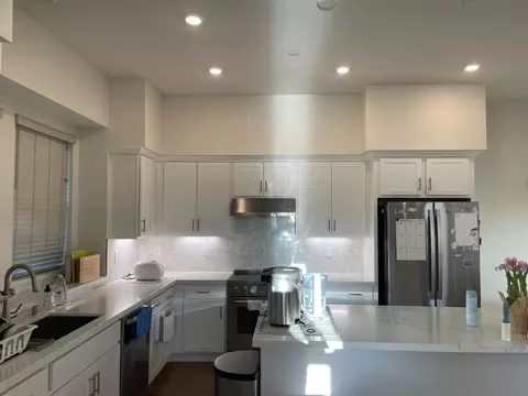 831 Mist Flower Ter 1, Sunnyvale, CA 94086