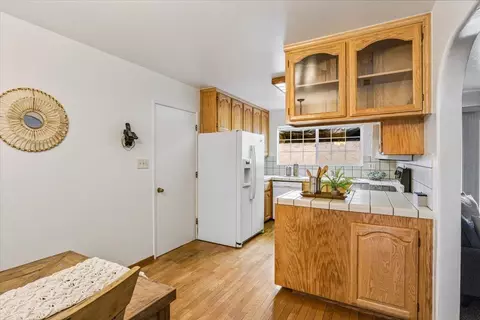 Kitchen - 668 Calaveras Dr, Salinas, CA 93906 photo 3 of 3