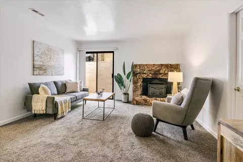 Living - 668 Calaveras Dr, Salinas, CA 93906 photo 7 of 9