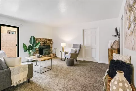 Living - 668 Calaveras Dr, Salinas, CA 93906 photo 6 of 9
