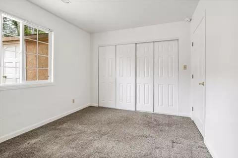 Bedroom - 668 Calaveras Dr, Salinas, CA 93906 photo 2 of 6