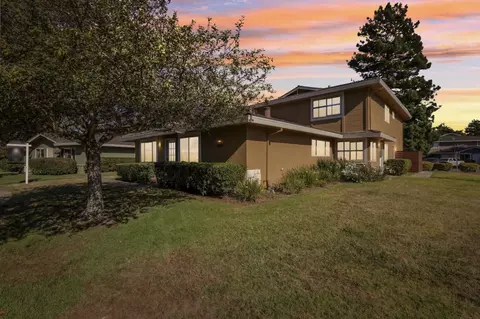 4360 Diamond St 2, Capitola, CA 95010