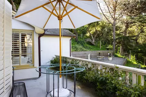 146 Mount Devon Rd, Carmel, CA 93923 photo 2