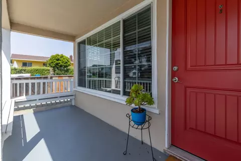 1738 Goodwin St, Seaside, CA 93955 photo 2