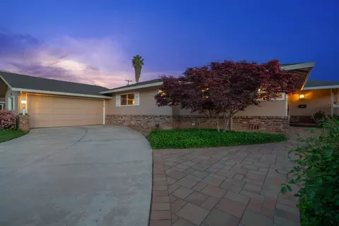 Exterior - 1472 Picadilly Pl, Campbell, CA 95008 photo 2 of 11