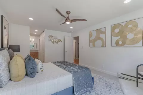 1033 Crestview Dr 111, Mountain View, CA 94040 photo 13