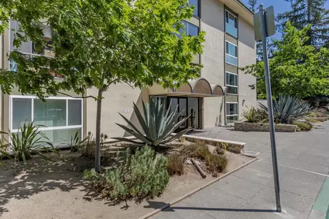1033 Crestview Dr 111, Mountain View, CA 94040 photo 42