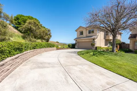 25341 Jasmine Ct, Salinas, CA 93908 photo 2