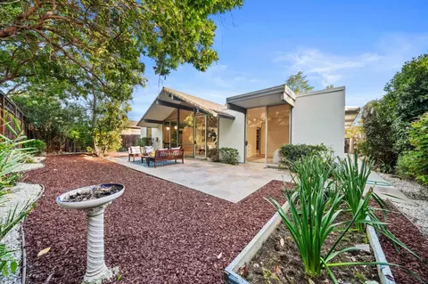 Exterior - 944 Trophy Dr, Mountain View, CA 94040 photo 5 of 6