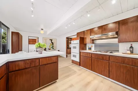 Kitchen - 944 Trophy Dr, Mountain View, CA 94040 photo 2 of 3
