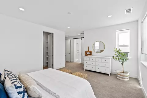 Bedroom - 279 Skyview Dr, Marina, CA 93933 photo 4 of 6