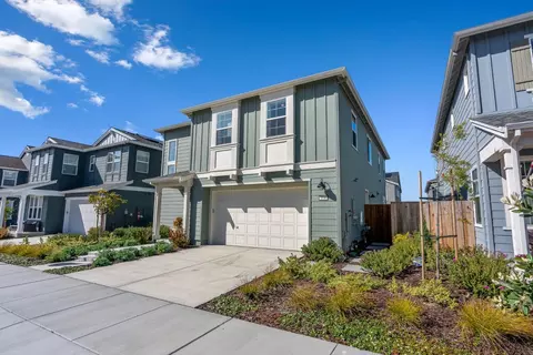 Exterior - 279 Skyview Dr, Marina, CA 93933 photo 2 of 7