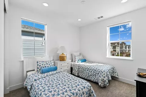 Bedroom - 279 Skyview Dr, Marina, CA 93933 photo 6 of 6