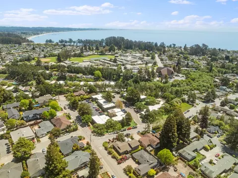 View/Area - 807 Rosedale Ave, Capitola, CA 95010 photo 1 of 3
