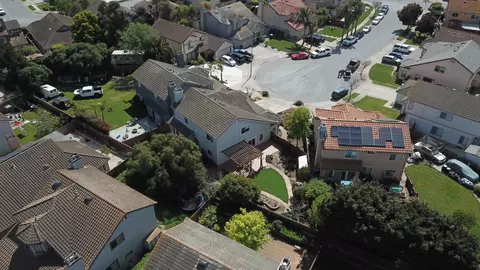 View/Area - 23 Penwick Cir, Salinas, CA 93906 photo 2 of 15