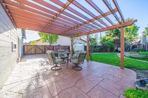 Exterior - 23 Penwick Cir, Salinas, CA 93906 photo 8 of 21