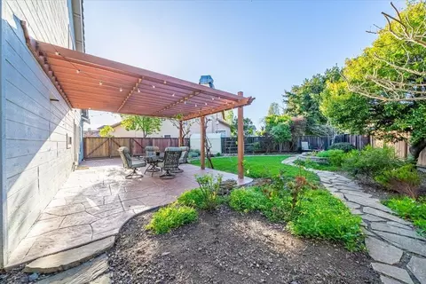 Exterior - 23 Penwick Cir, Salinas, CA 93906 photo 11 of 21