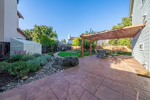 Exterior - 23 Penwick Cir, Salinas, CA 93906 photo 18 of 21
