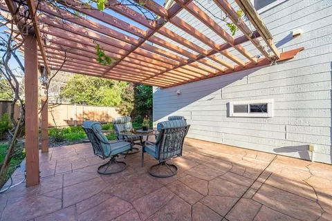 Exterior - 23 Penwick Cir, Salinas, CA 93906 photo 6 of 21