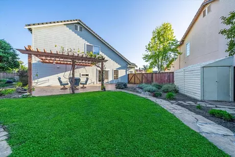 Exterior - 23 Penwick Cir, Salinas, CA 93906 photo 15 of 21
