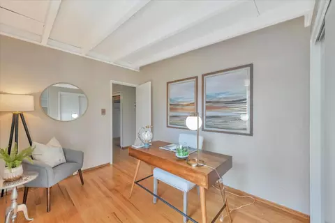 Living - 226 Thompson Ave, Mountain View, CA 94043 photo 5 of 5