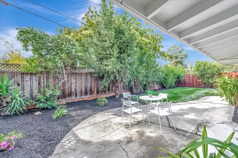 Exterior - 226 Thompson Ave, Mountain View, CA 94043 photo 6 of 7